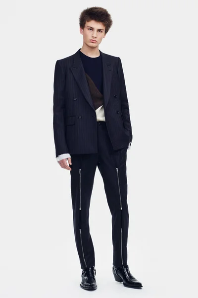 Look 32